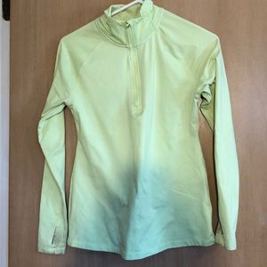 Great yoga/workout top